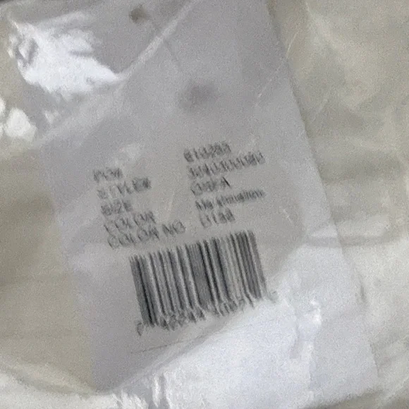 White Robe with Shawl Collar - Picture 5 of 5